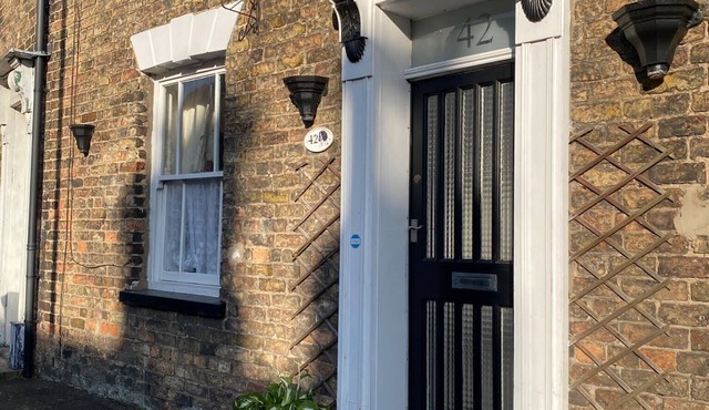 Serene 3-bedroom cottage in lovely Pocklington perfect for relaxing