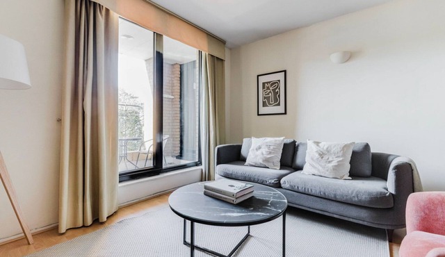 Serene S Kensington 1BR w/Balcony & Doorman, nr College, by Blueground