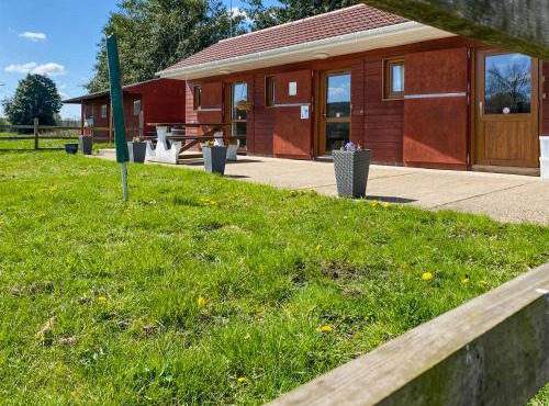 Sherwood Forest Lodge 2