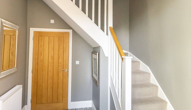 Sleeps 4 guests in 2 bedrooms