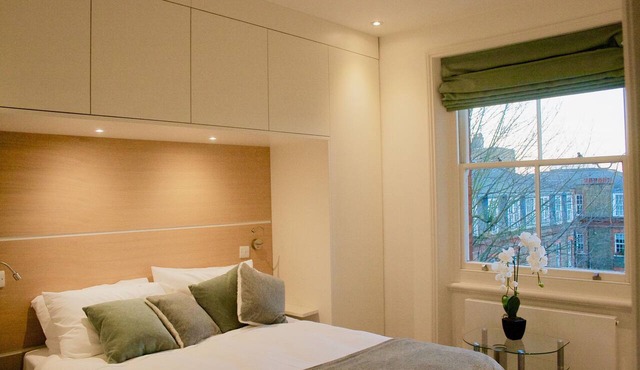 Sloane Square Central London Flat