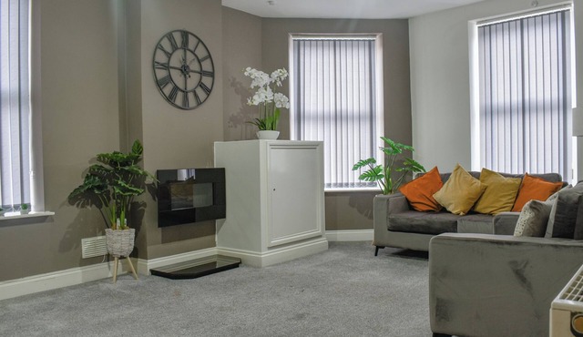 Southgate House - UK48863