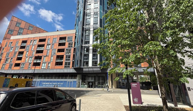 Spacious 3 Bedroom flat near Wembley Stadium. 15 mins to Central London. Zone 4