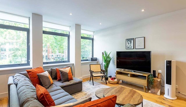 Stunning Modern Apartment in the Heart of Holborn
