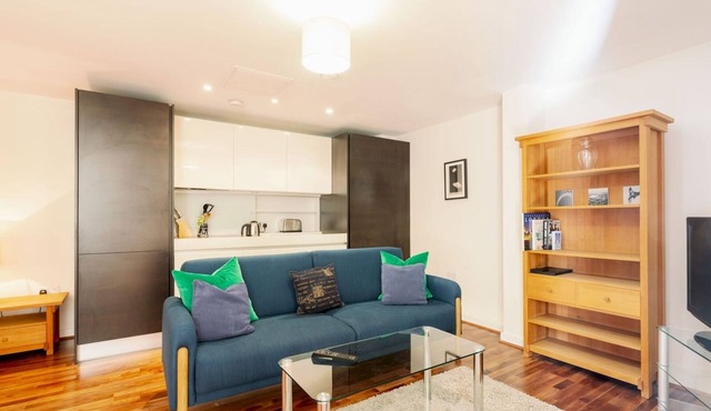 Stylish Retreat | Walk to Barbican & St. Paul’s - Pass the Keys