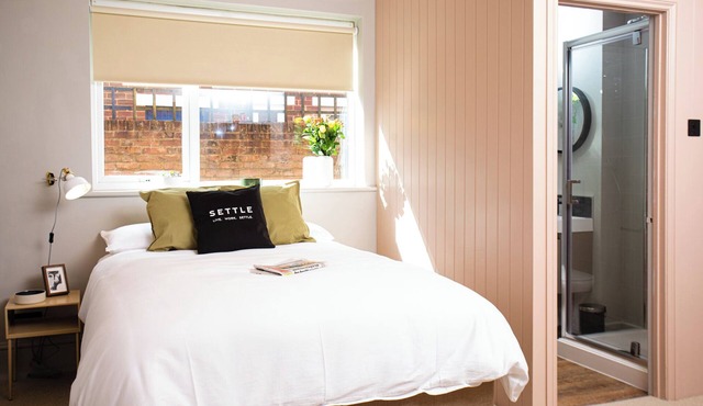 Stylish Self-Check-in En-suite Room close to Southampton City Centre