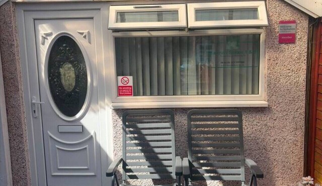 Suite in LS7, Great For Contractors