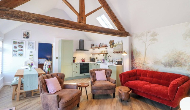 The Canalside Cottage