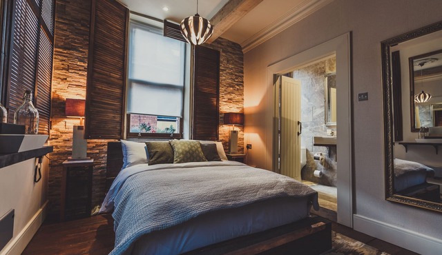 The Cow Hollow Hotel