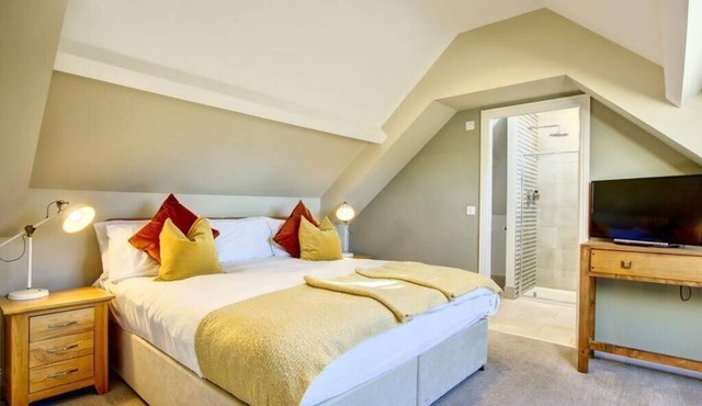 The Fox Hall Inn