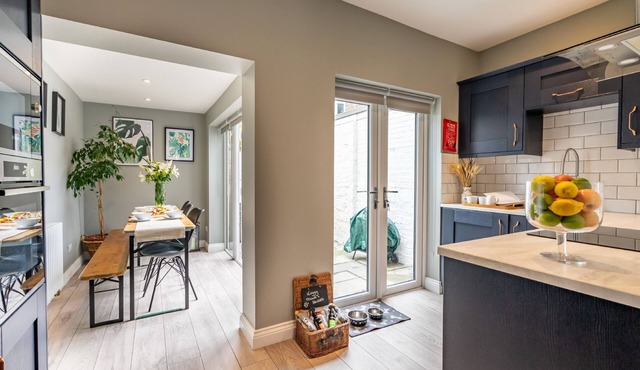The Mustard Pot - a family break that sleeps 4 guests in 2 bedrooms