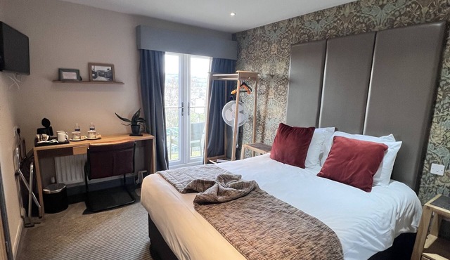 The New Hobbit Hotel Rooms