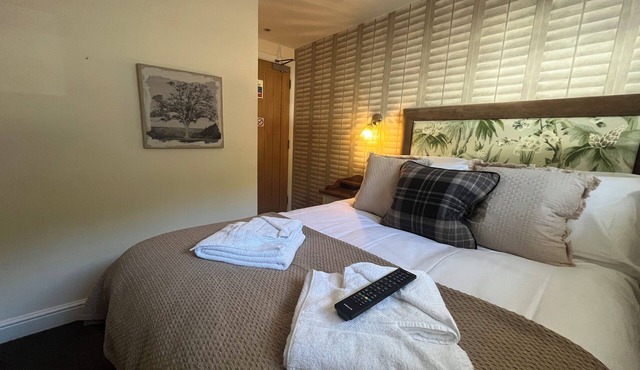 The Olde Coach House Inn