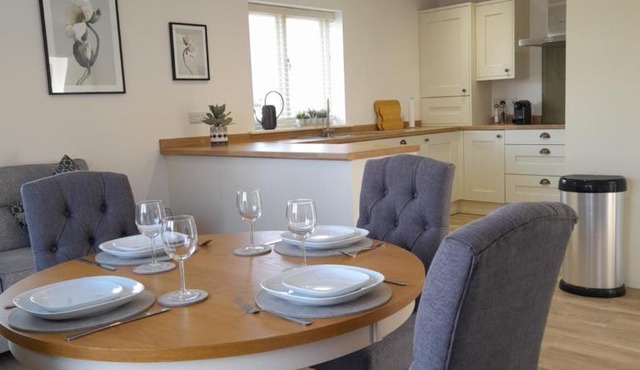 The Stables a Contractor Family 2 bed Town House in Central Melton Mowbray