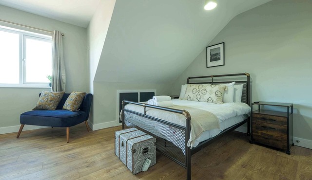 The Willow - Studio 23