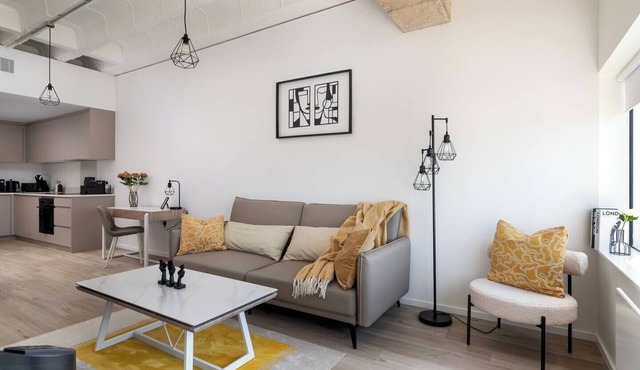 The Yellow Corporate Suite