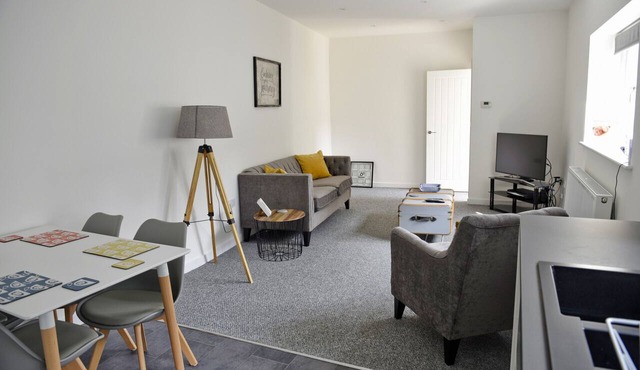Toothbrush Apartments - Central Ipswich - Fore St