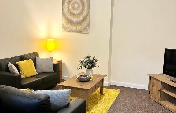 Two Bed Town Apartment
