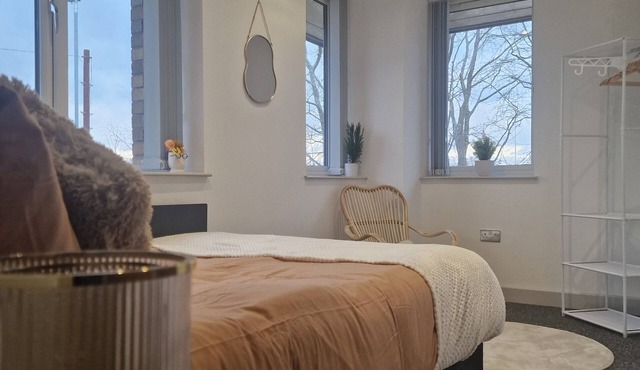 Uebert Heights - Cannock, Stafforshire Sleeps 6 Centrally Located Free Parking