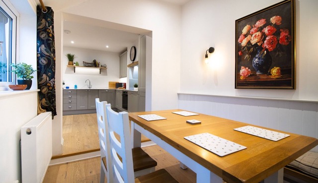 Vine Cottage - 3 Bedroom, Stamford Centre.