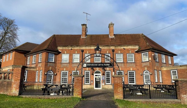 Wendover Arms Hotel
