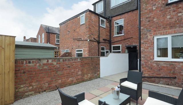Wonderful family home ideally located to enjoy a city break in York.