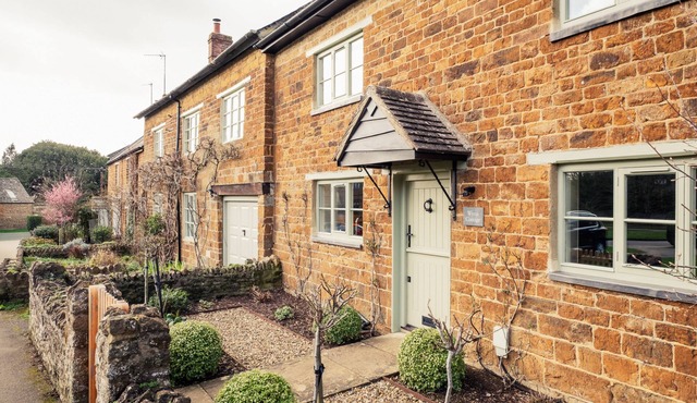 Wynn Cottage (2) - Adderbury, Banbury, 2 guests in 1 bedroom