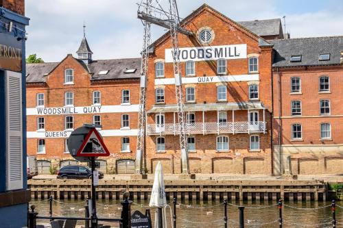Woodsmill Quay 