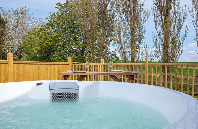 Accommodation Hutton Rud 