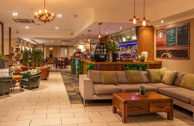 Hollins Hall Hotel Golf Country Club 
