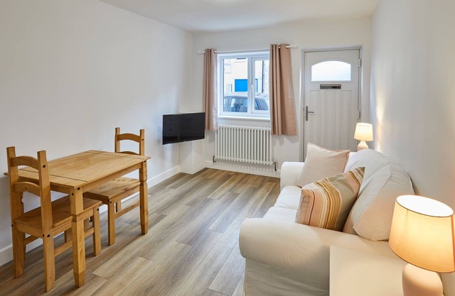 Host Stay Roseberry Cottages 