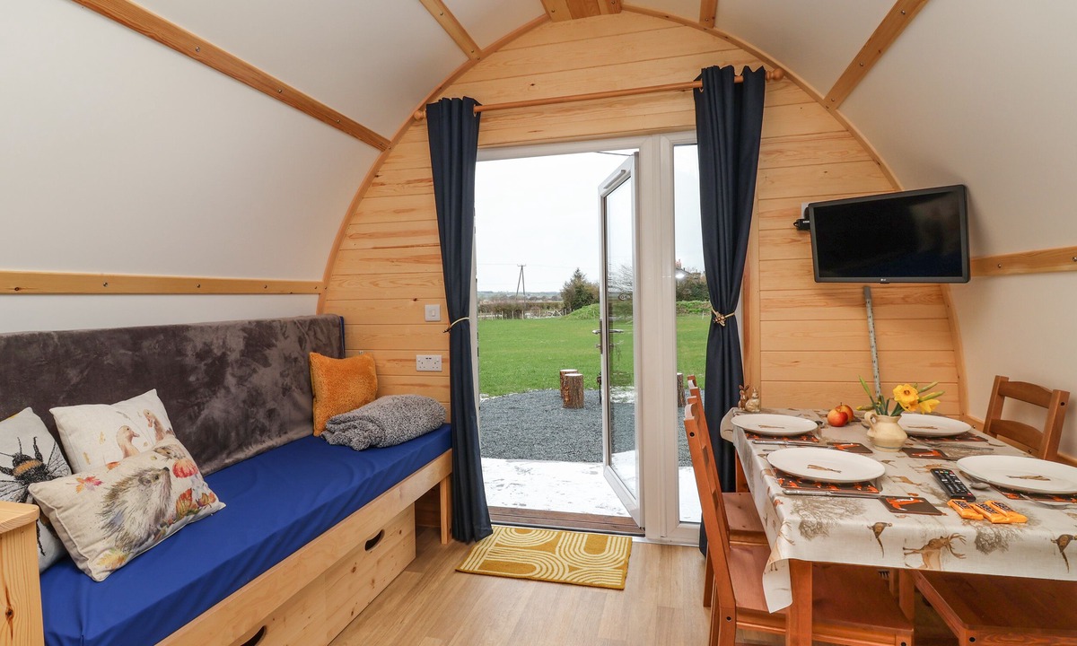 Driffield Cottage | Mischief