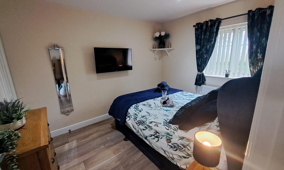 Barmston Cottage | One Bedroom Barn With Free Parking