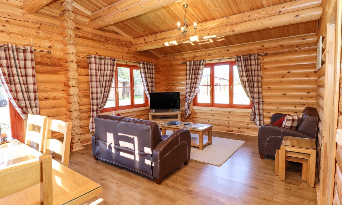 Castle Bytham Cottage | Rowan Lodge