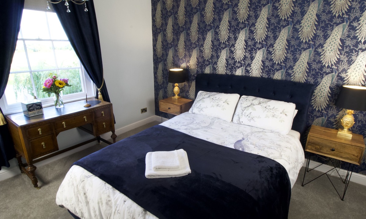 Langold House | Holden House