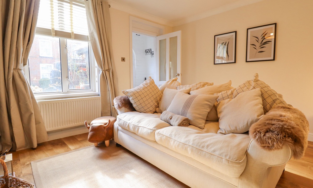 South Cave Cottage | Rose Cottage
