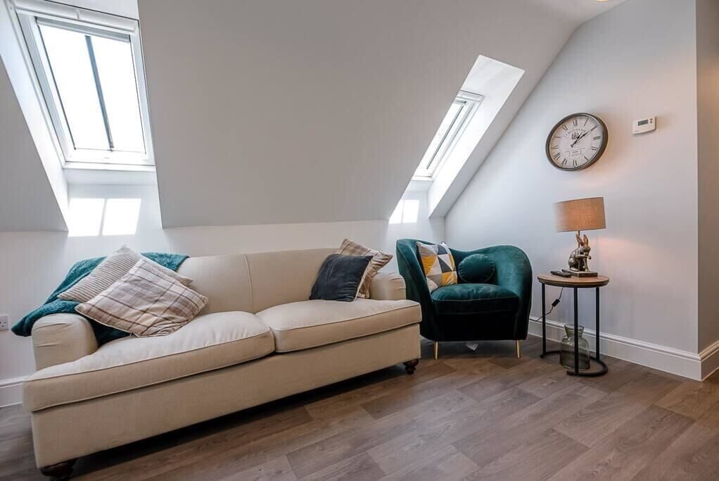Ipswich Apartment | Geoff's Rest with Hot Tub, Pond Hall Farm, Hadleig