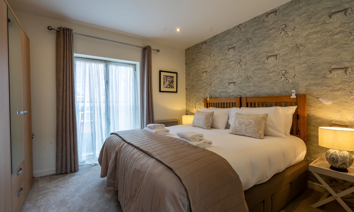York Apartment | 11 Stonegate Court - a family break that sleeps 4 guests in 2 bedrooms