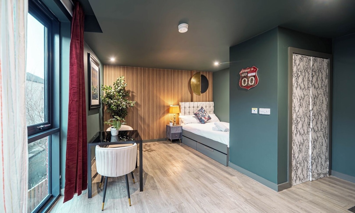 Sheffield Apartment | Boutique Studio with Designer Finishes – APT 16