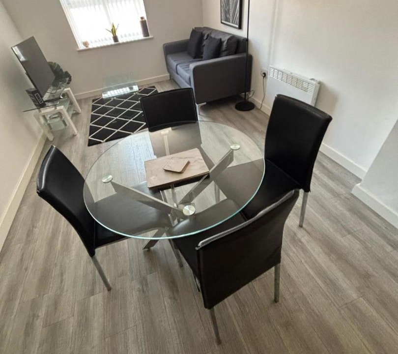 Wigan Apartment | Victoria Mill by Staycay