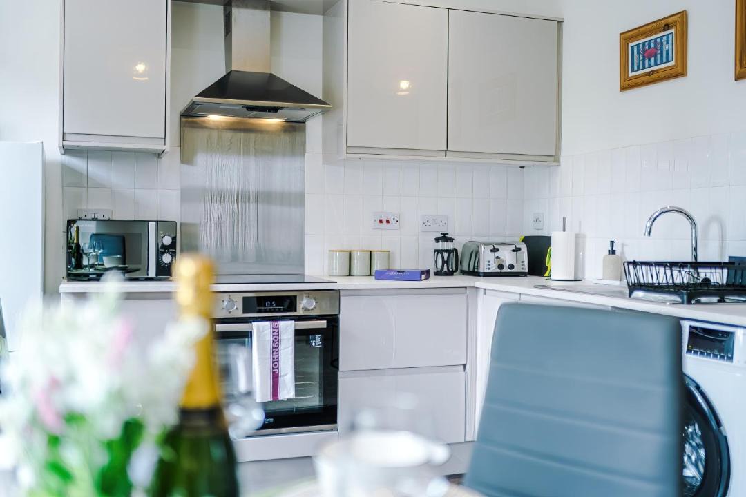 Tamworth Apartment | The Cosy Corner | Stylish 1BR | Sleeps 4 | Wi-Fi