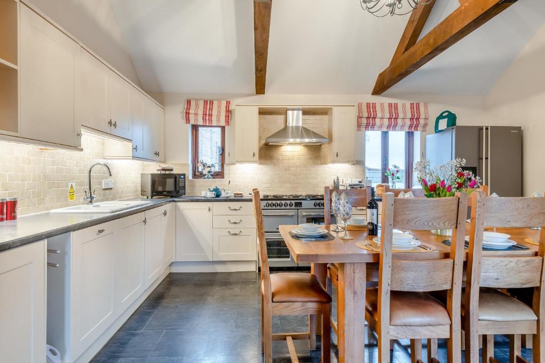 Sculthorpe House | Woodpecker Barn - Cwl