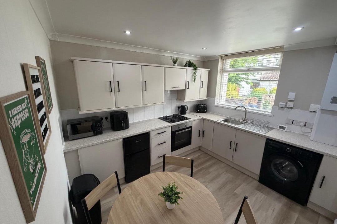 Liverpool House | Entire home, perfect for staying with friends and family