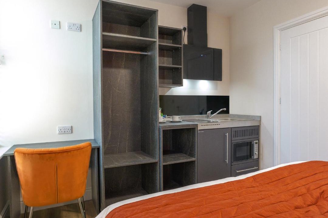 Peterborough Hotel | Relax Inn - Thorpe Lodge Hotel