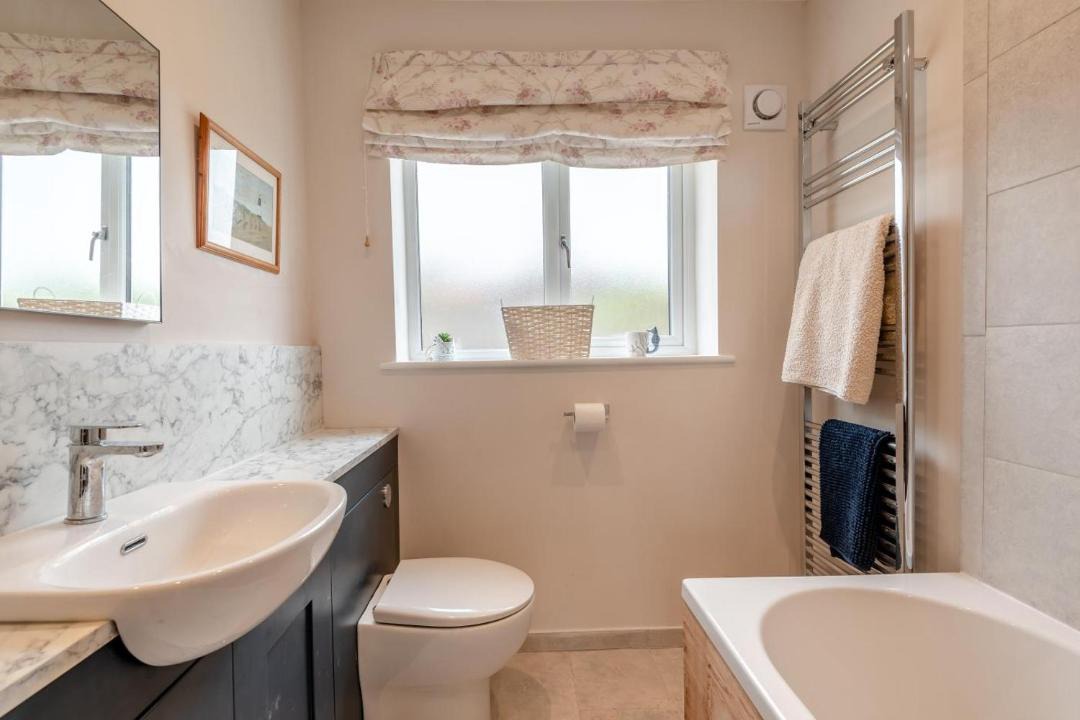 Digby House | 3 Bed in Digby oc-d32237