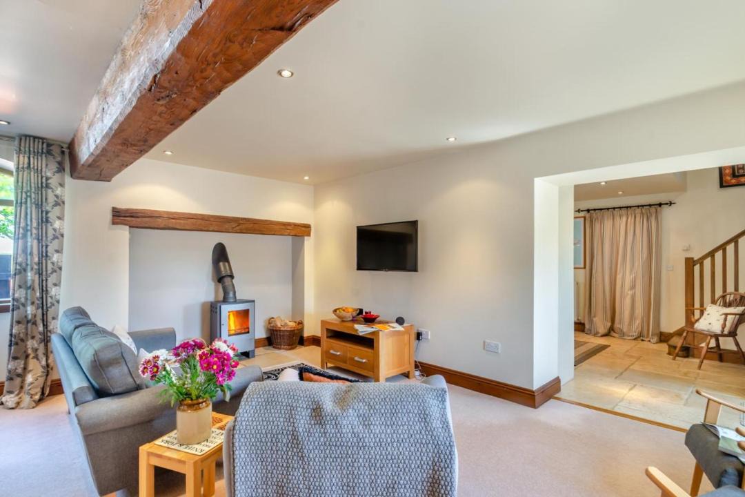 Thwing House | 2 Bed in Thwing oc-t29012