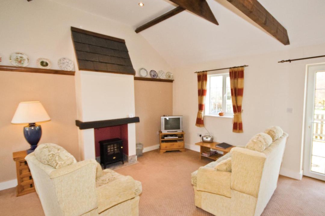 Boston House | Moorhen Cottage - E3750