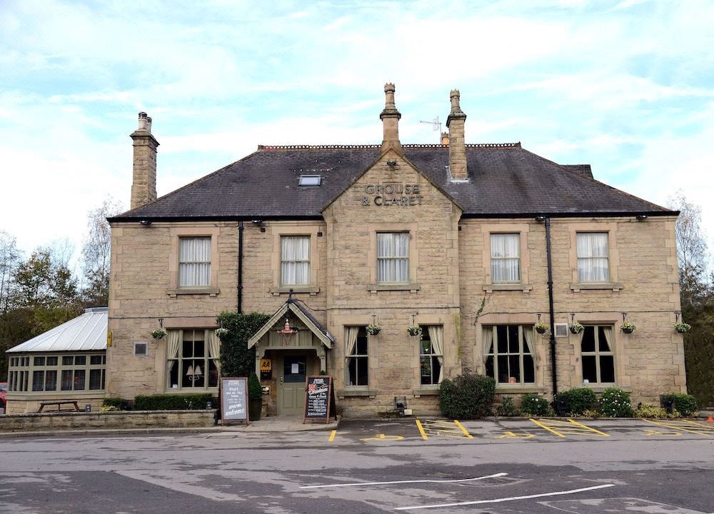 Photo of Buildings in Rowsley