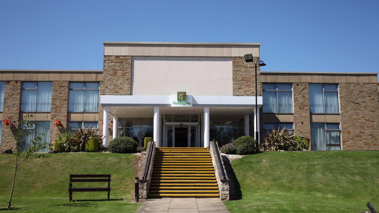 Photo of Buildings in Warmsworth