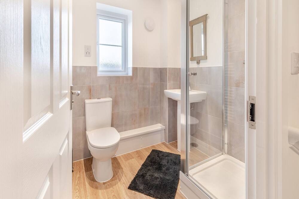 Photo of Bathroom in Oakham
